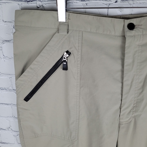 TILLEY ENDURABLES | ripstop straight leg travel hiking pants - Picture 3 of 10